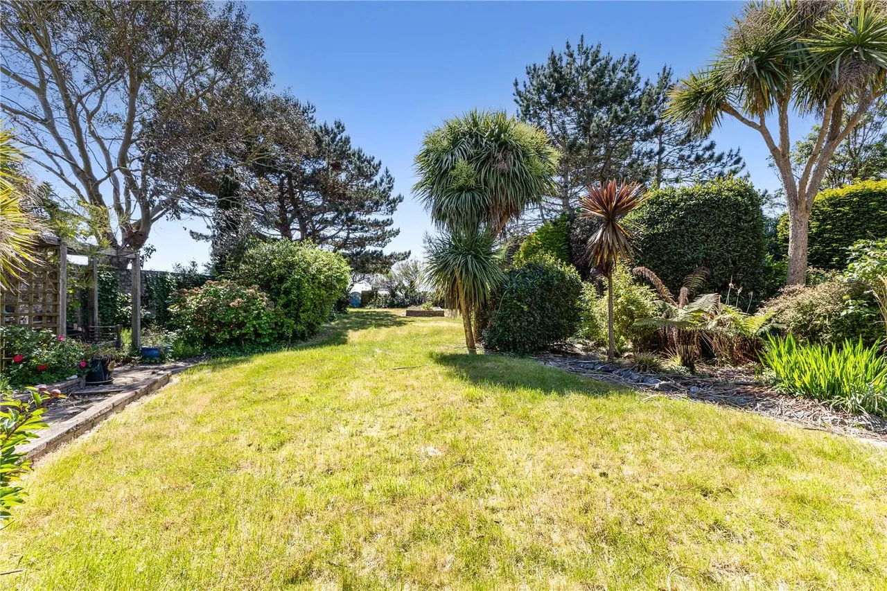 Canons Close, Bognor Regis, West Sussex, PO21 4EB, photo 12