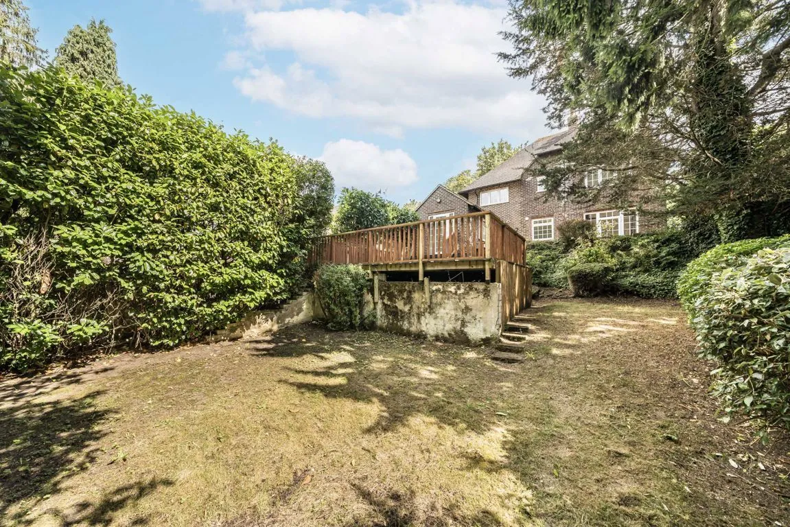Brooklands Road, Weybridge, KT13, photo 11