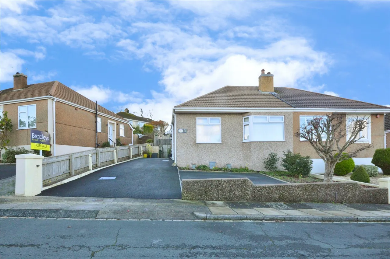 2 bed property for sale — Grainge Road, Plymouth, Devon, PL6