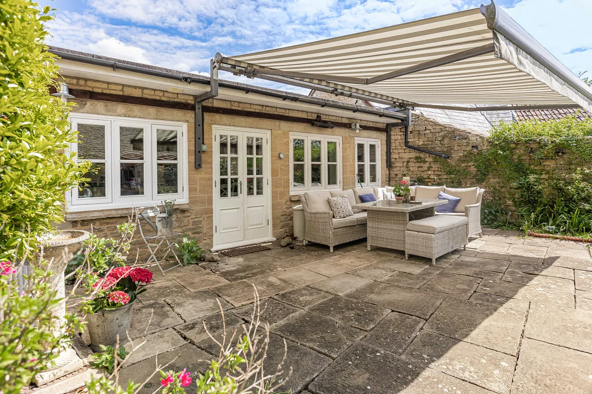 Bampton Road, Black Bourton, OX18, photo 15