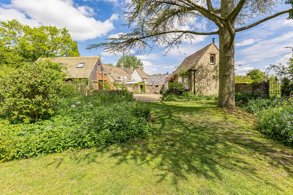 Bampton Road, Black Bourton, OX18, photo 7