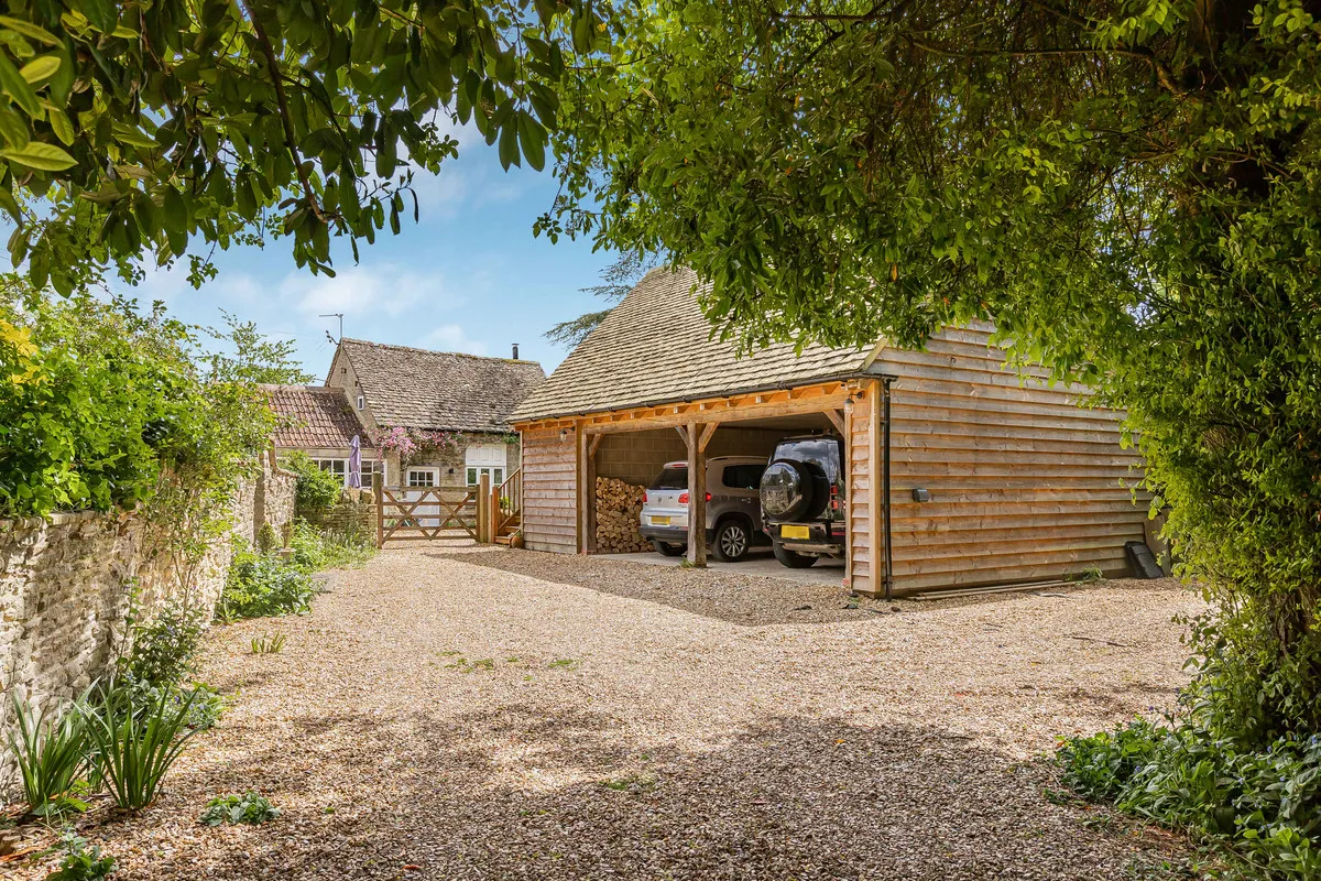 Bampton Road, Black Bourton, OX18, photo 44