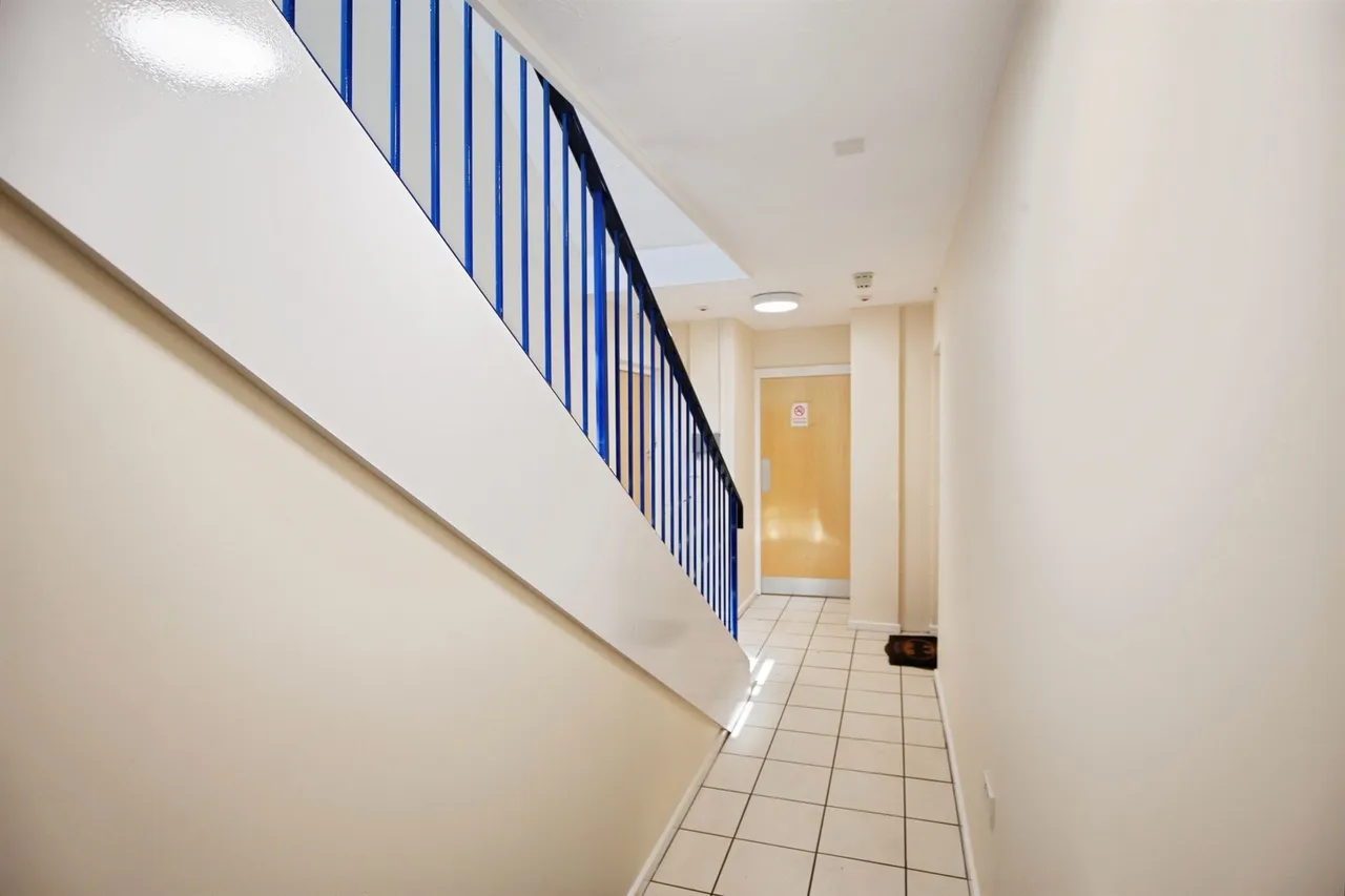 Hillier Road, Devizes, SN10, photo 4
