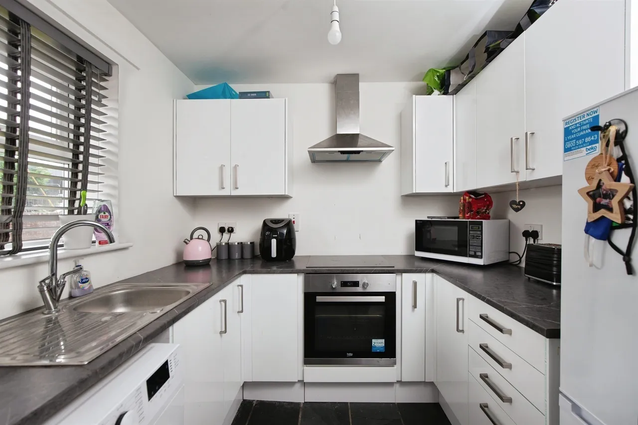 Hillier Road, Devizes, SN10, photo 7