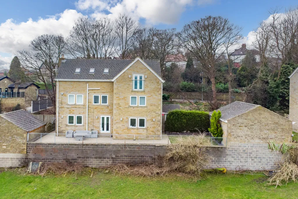 Long Croft View, Batley, photo 23