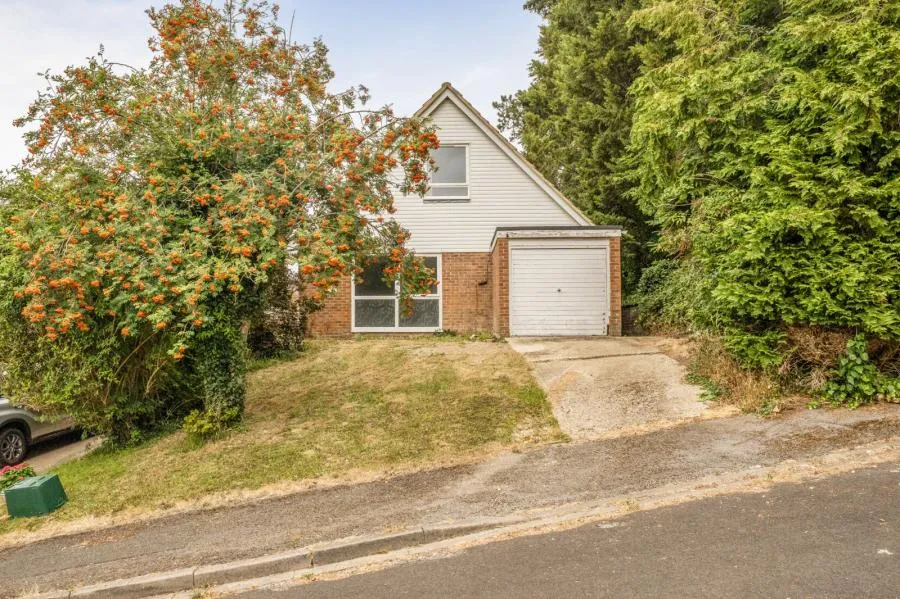 Chantry Mead, Hungerford, RG17, photo 21