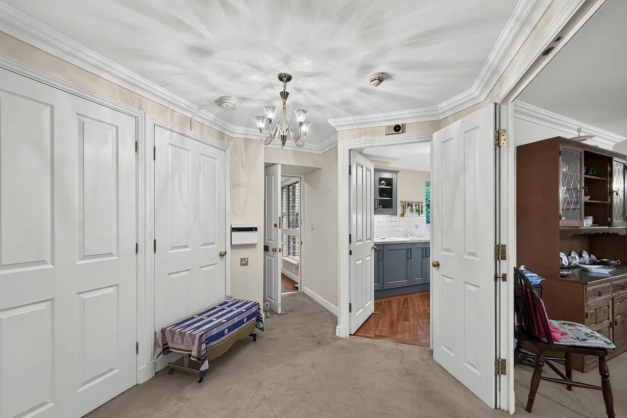 Racefield Road, Altrincham, Cheshire WA14 4AP, photo 8