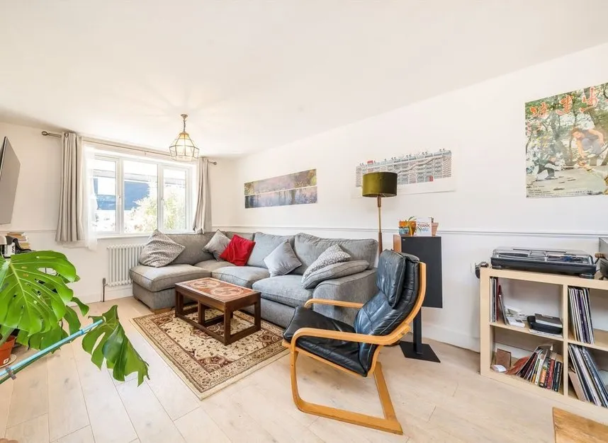Stellman Close, Clapton, E5, photo 4