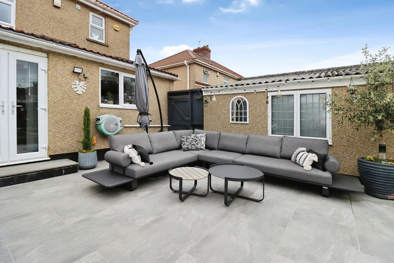 Sweets Road, Kingswood, Bristol, BS15, photo 20