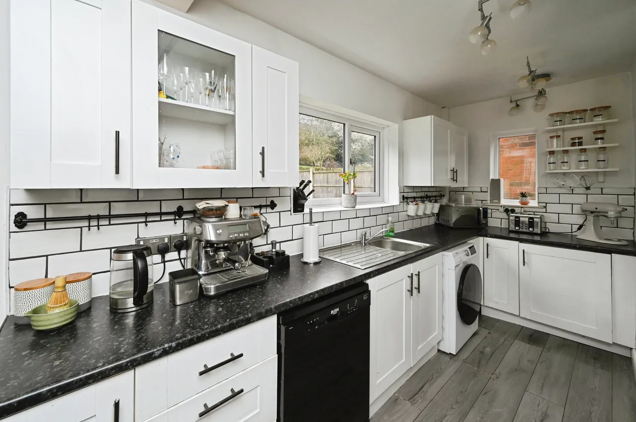 Springwell Street, Sutton-In-Ashfield, NG17, photo 7