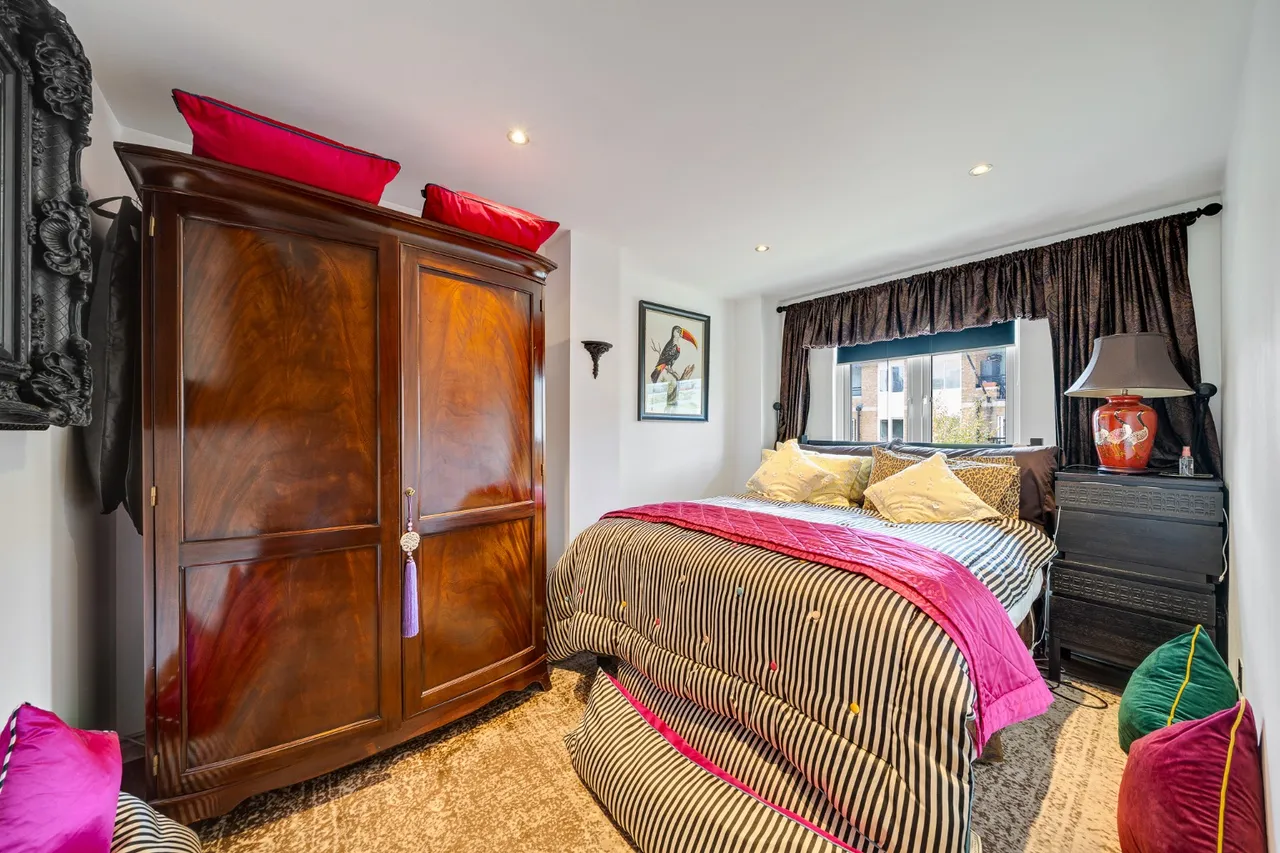 Broomfield Street, E14, photo 4