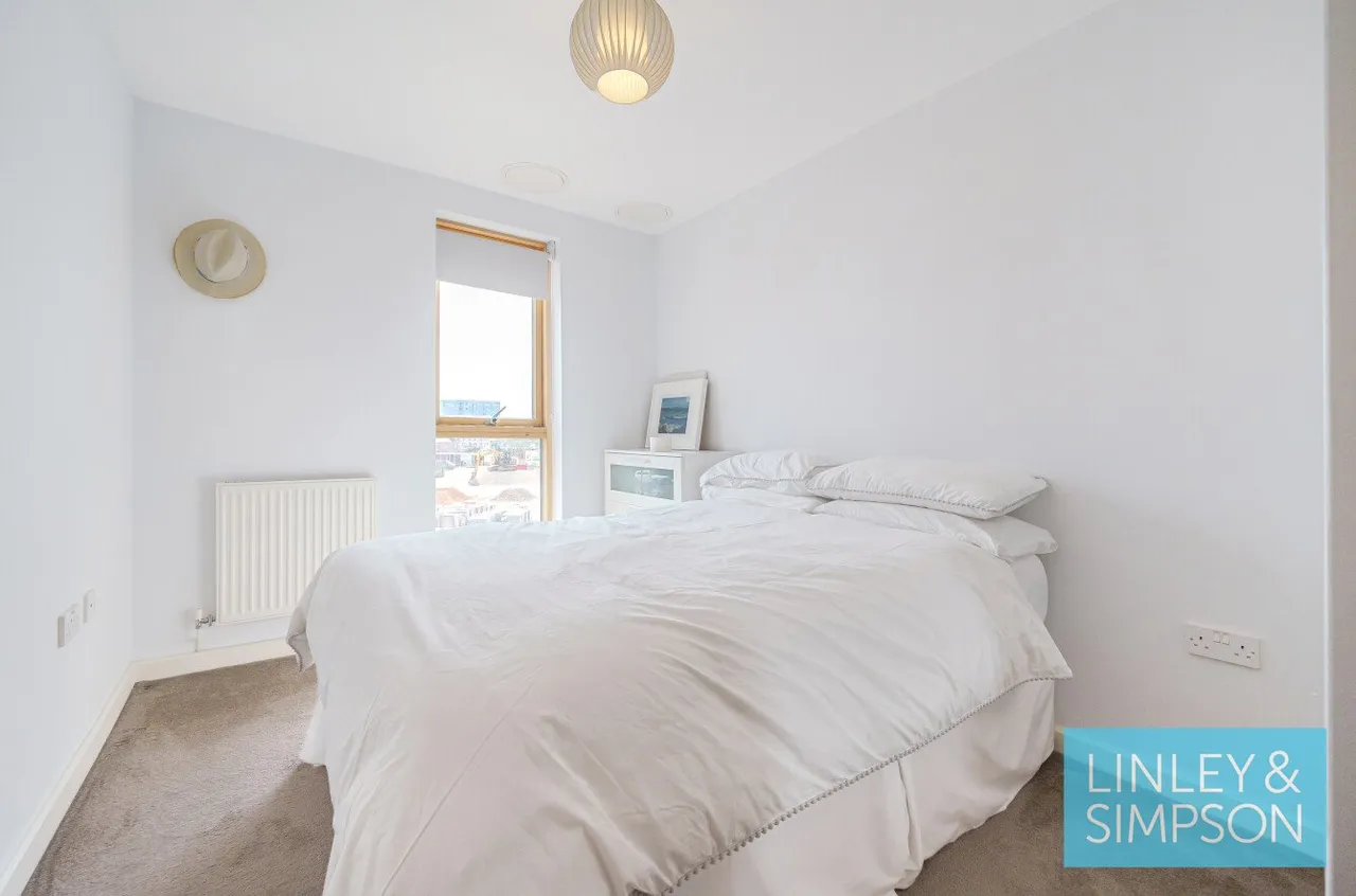 Bowman Lane, Leeds, LS10, photo 9