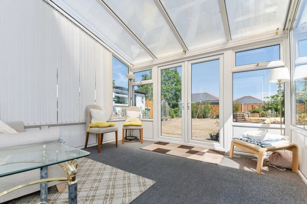 Point Clear Road, St. Osyth, Clacton-on-Sea, Essex, CO16, photo 7