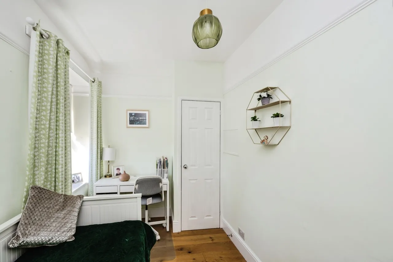 Park Road, Gorseinon, SA4, photo 28