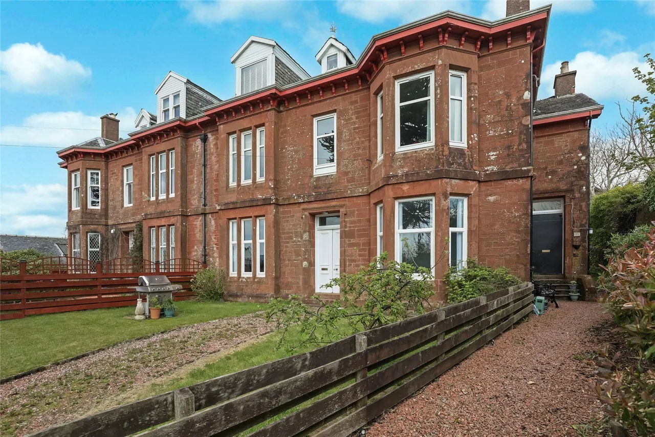 3 bed flat for sale — The Lane, Skelmorlie, North Ayrshire, PA17
