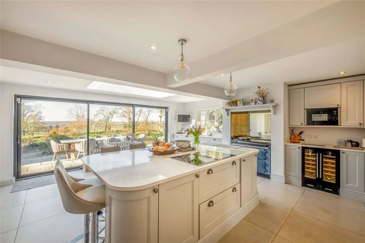 Great Chart, Ashford, Kent, TN26 1JX, photo 4