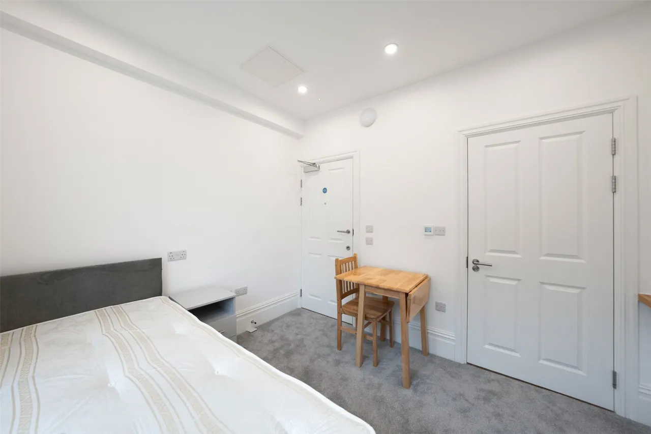 Fulham Road, London, SW3, photo 6