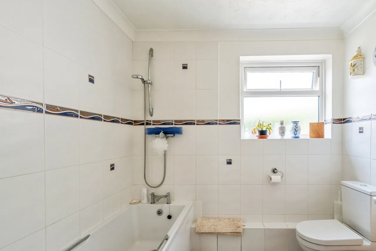 Park Drive, Arundel, BN18, photo 14
