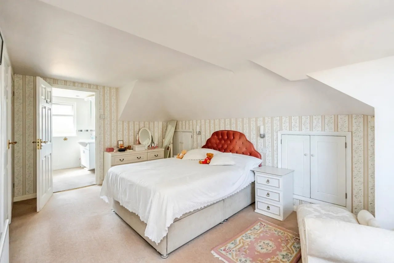 Park Drive, Arundel, BN18, photo 19