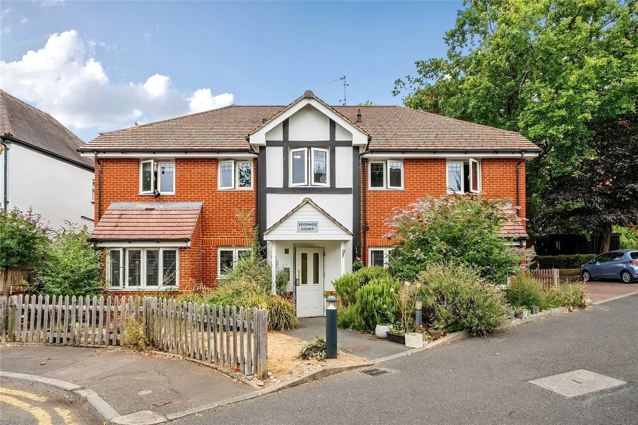 2 bed flat for sale — Springfield Gardens, West Wickham, BR4