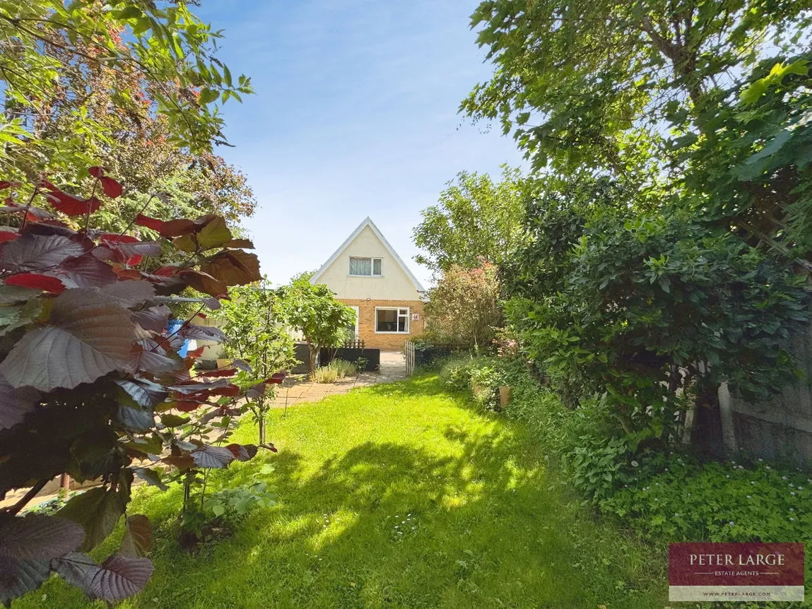 Tynewydd Road, Rhyl, Denbighshire, LL18 4BP, photo 2