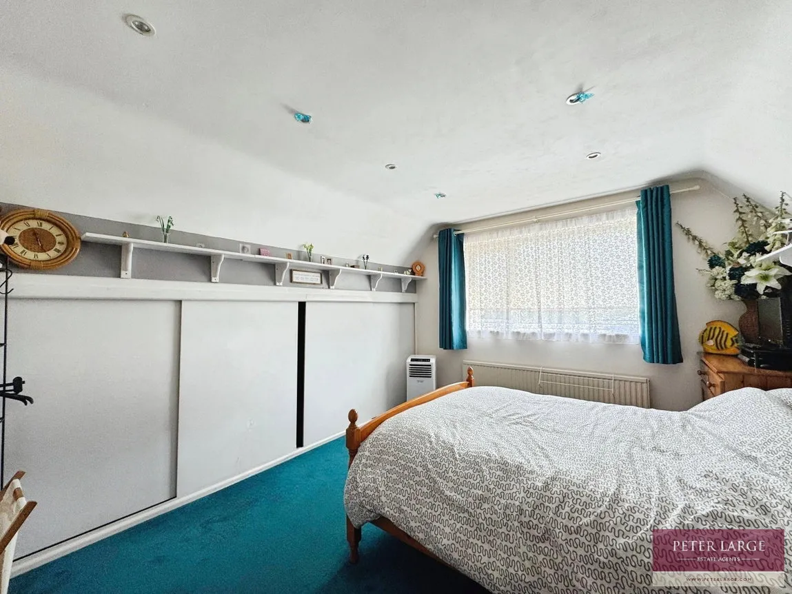 Tynewydd Road, Rhyl, Denbighshire, LL18 4BP, photo 14