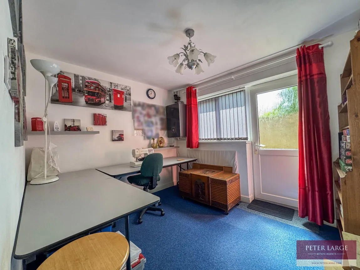 Tynewydd Road, Rhyl, Denbighshire, LL18 4BP, photo 9