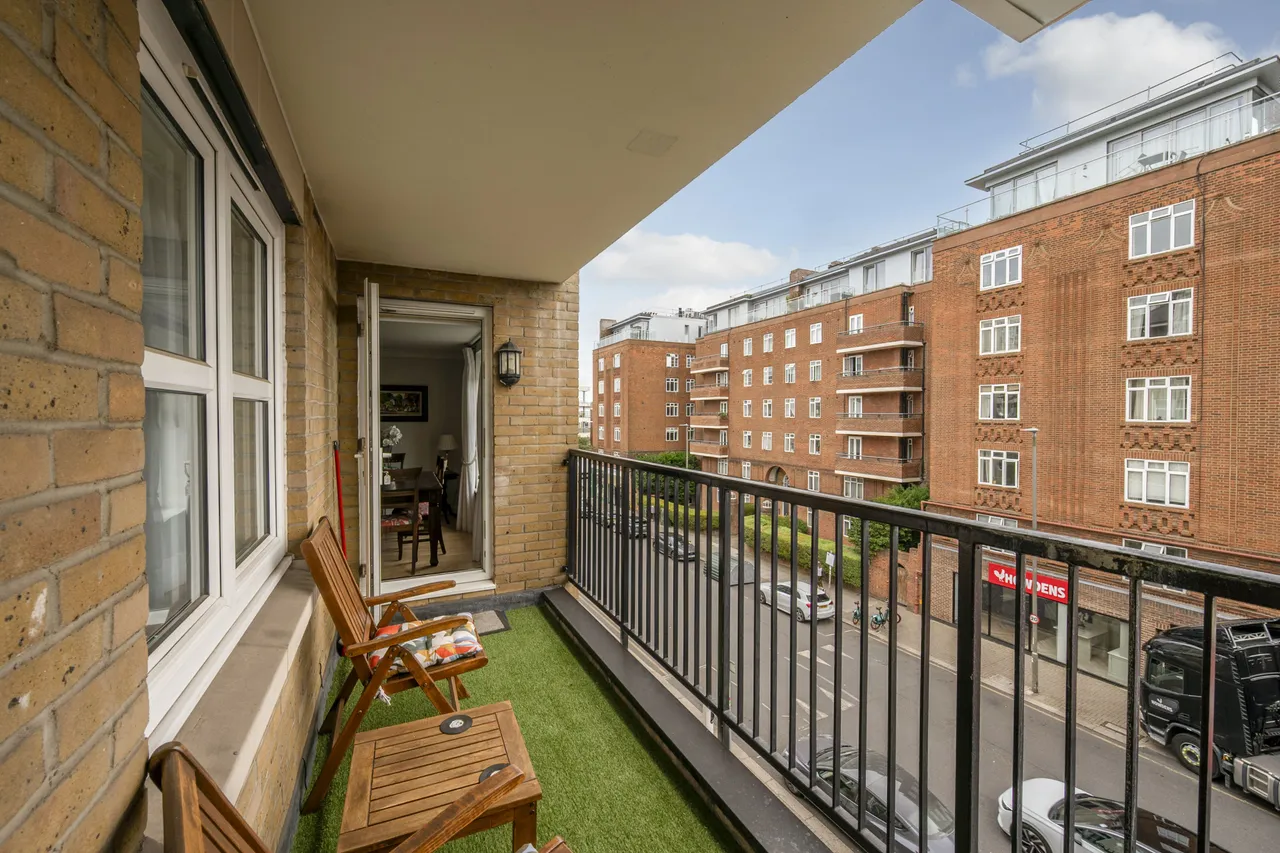 8 Espirit House, 2 Keswick Road, London, photo 9