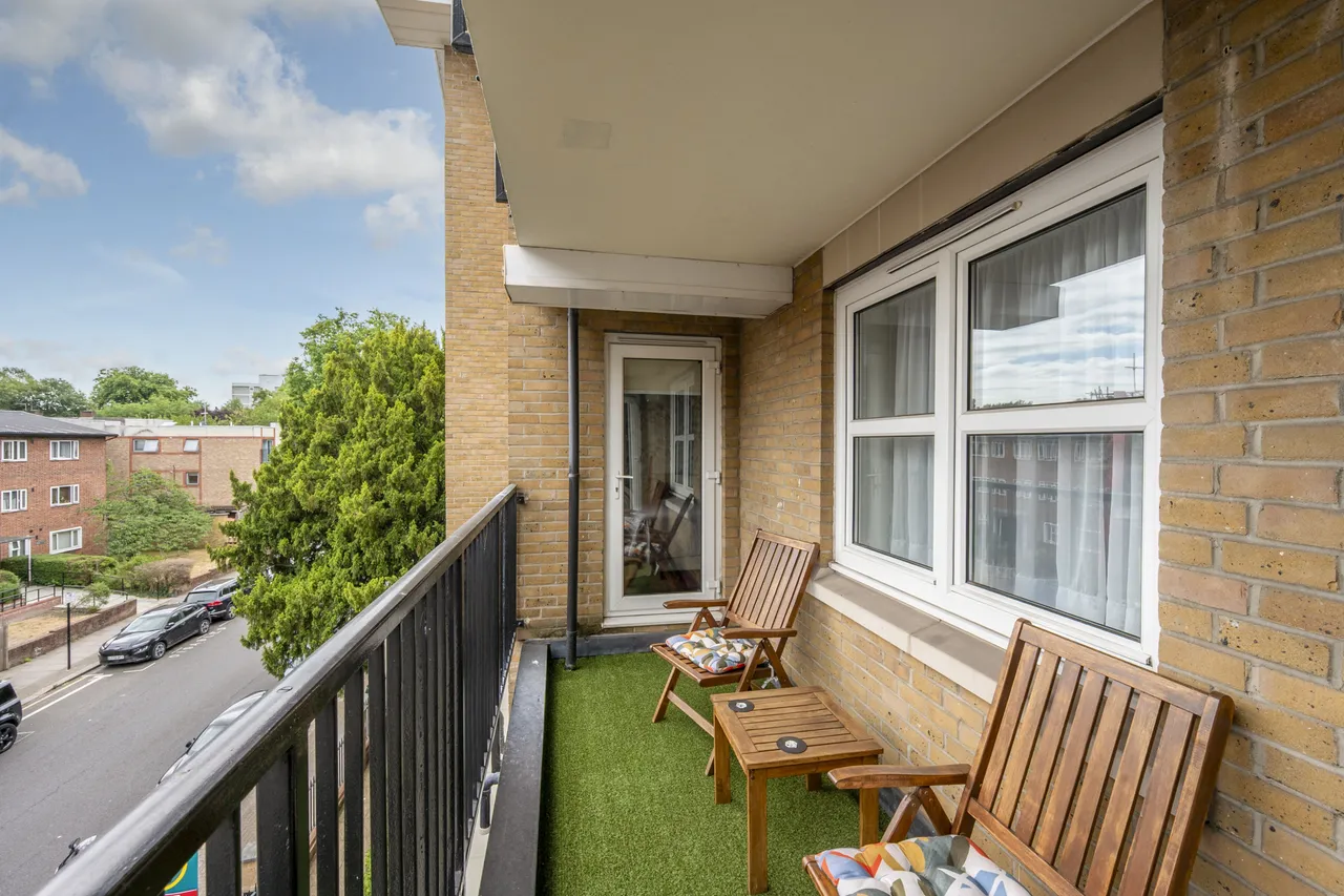 8 Espirit House, 2 Keswick Road, London, photo 4