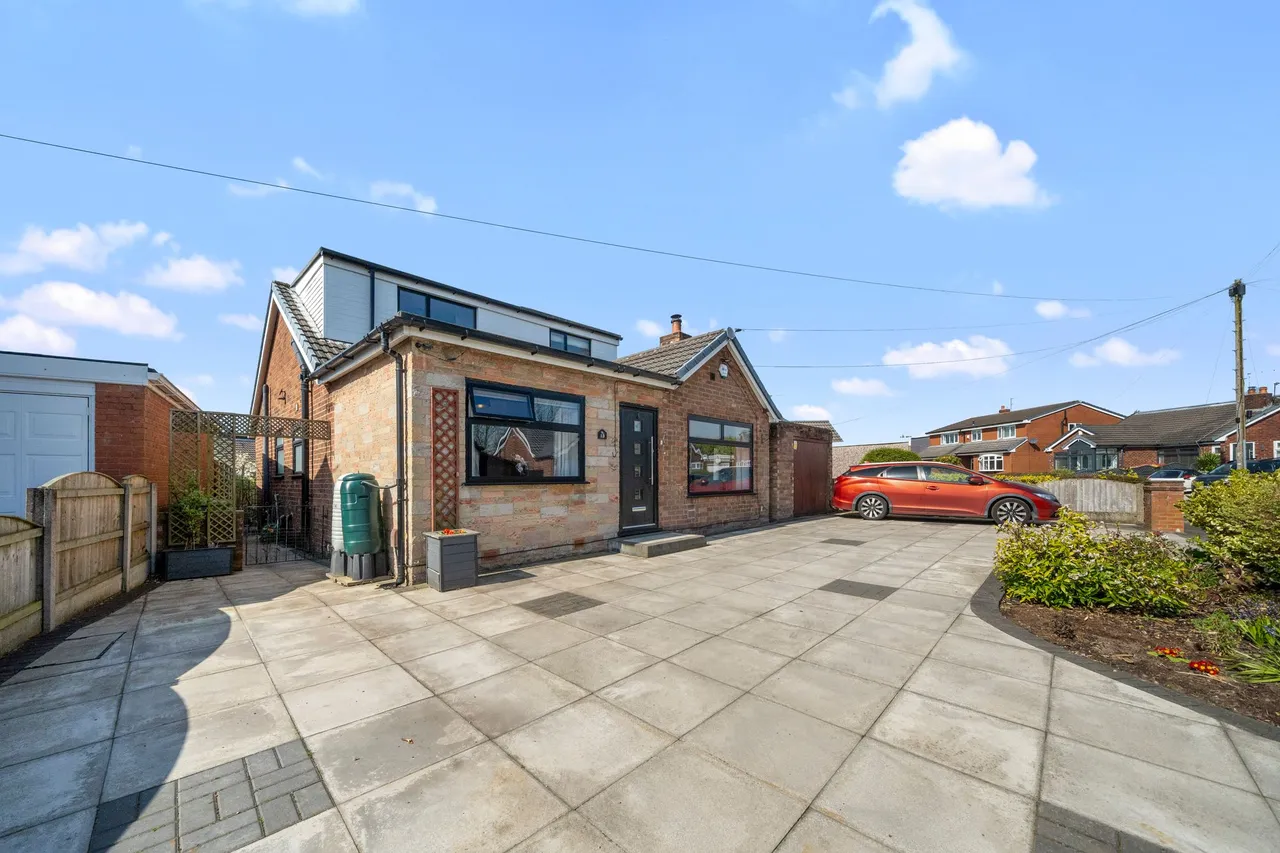 Ashgrove Crescent, Billinge, Wigan, Wigan, WN5 7NH, photo 22