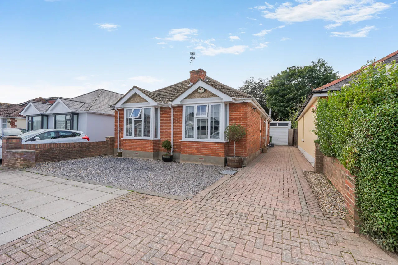 Homefield Road, Drayton, PO6, photo 2