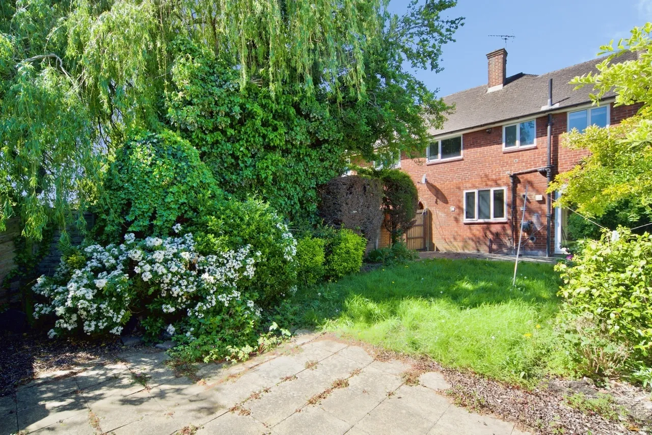 Balmoral Drive, Borehamwood, Hertfordshire, WD6, photo 2