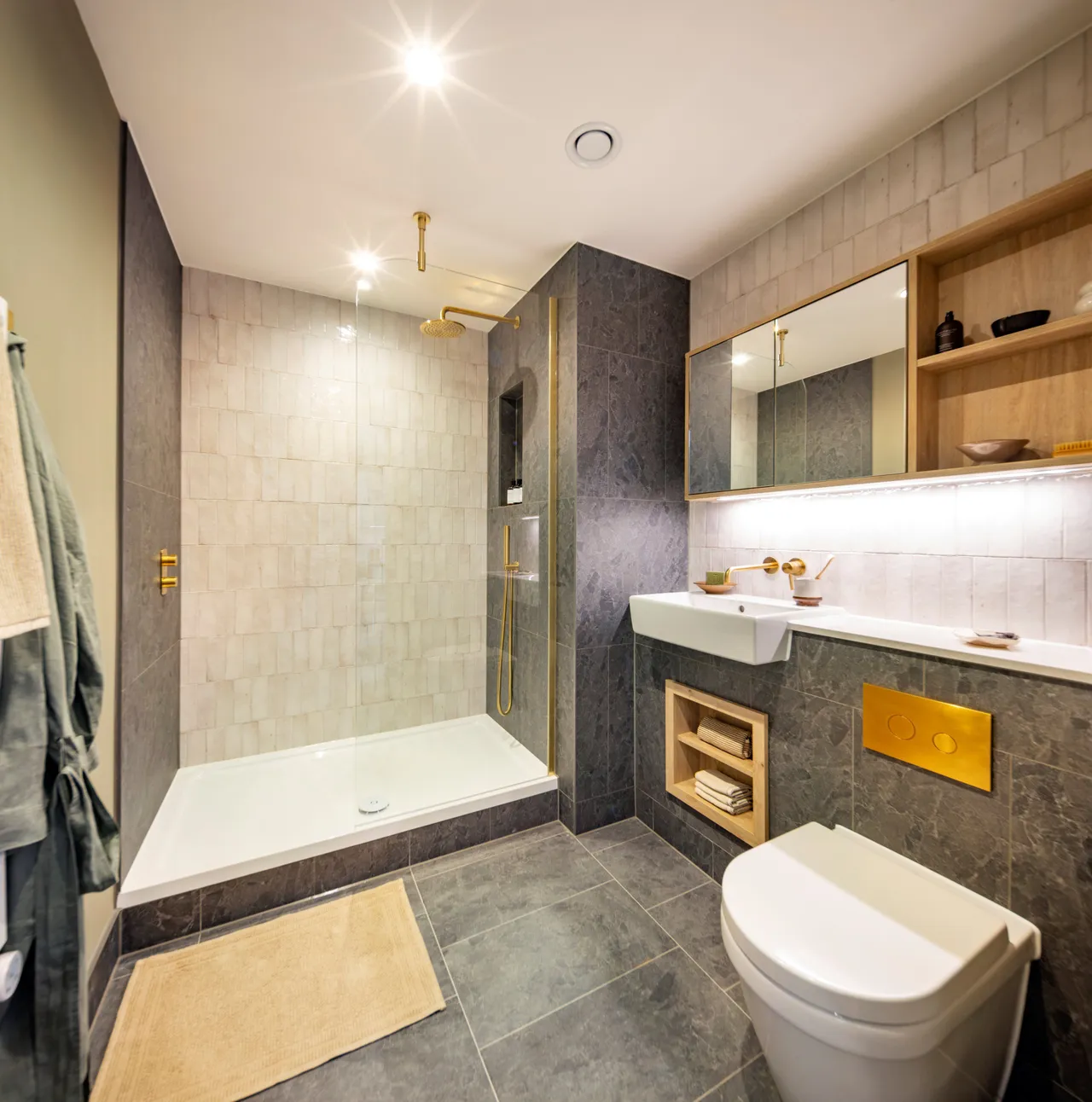 London, NW9, photo 14