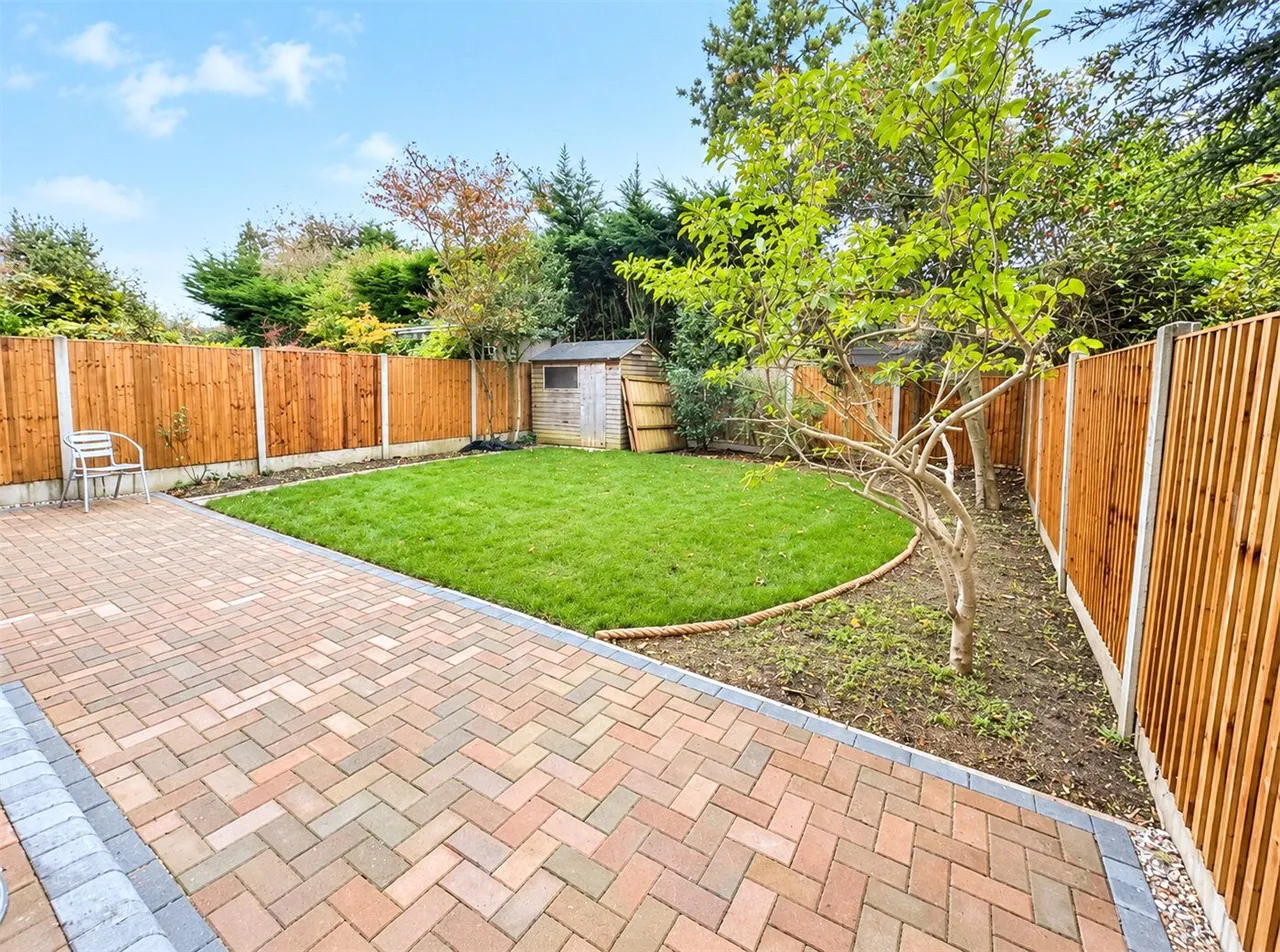 Holmsdale Close, Westcliff-on-Sea, SS0, photo 15