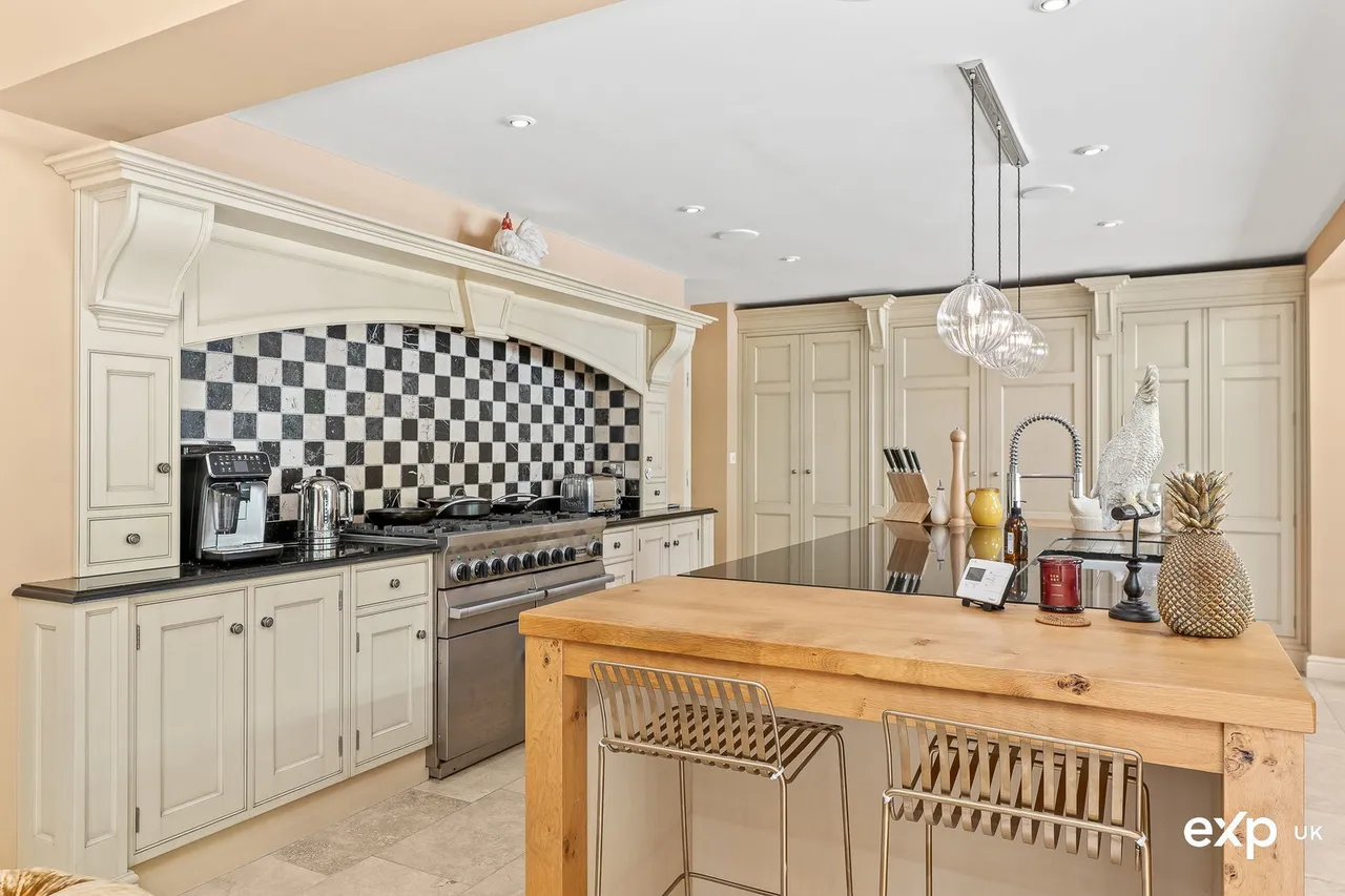 Fox Hollow, Ravenshead, photo 12