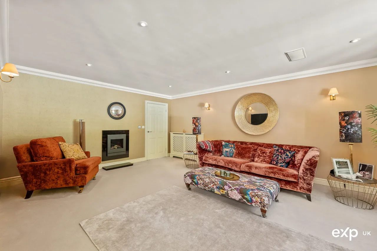 Fox Hollow, Ravenshead, photo 9