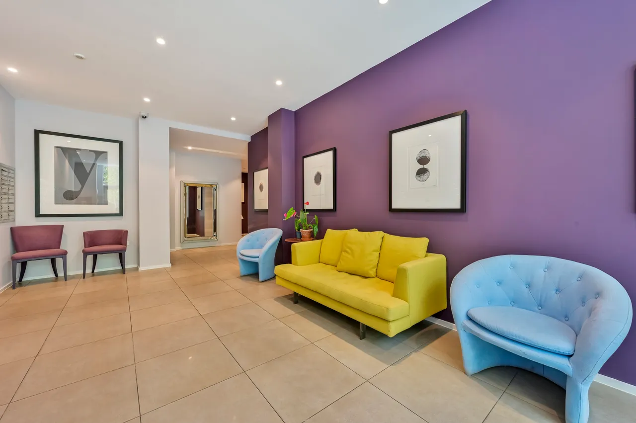 48 Beacon Tower, 1 Spectrum Way, London, photo 11