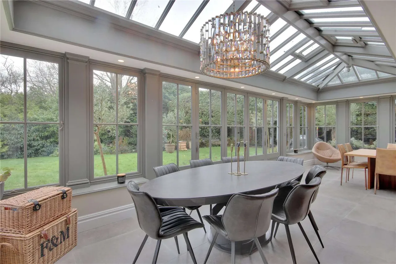 Pembury Road, Tunbridge Wells, Kent, TN2 4ND, photo 7