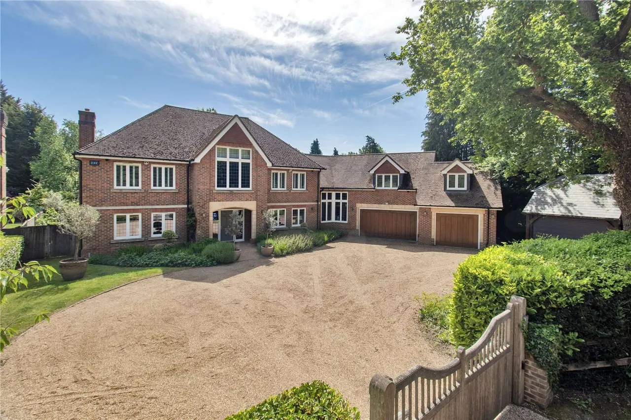 5 bed house for sale — Pembury Road, Tunbridge Wells, Kent, TN2 4ND