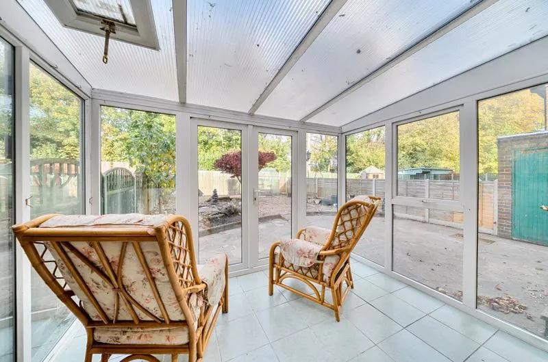 Thornfield Road, Banstead SM7 2HX, photo 7