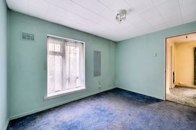 Thornfield Road, Banstead SM7 2HX, photo 12