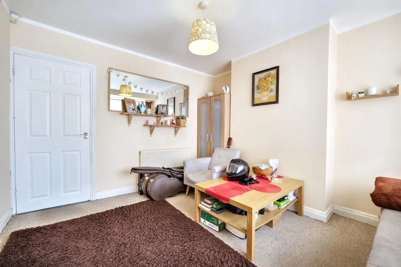 Kirkdale Avenue, Coventry, CV6, photo 3