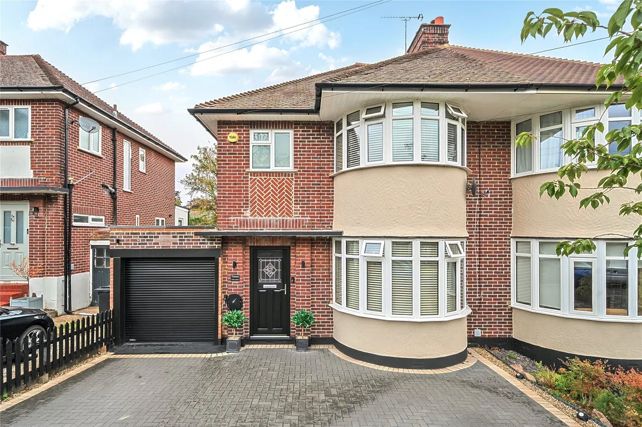 3 bed house for sale — Ashley Gardens, Orpington, BR6