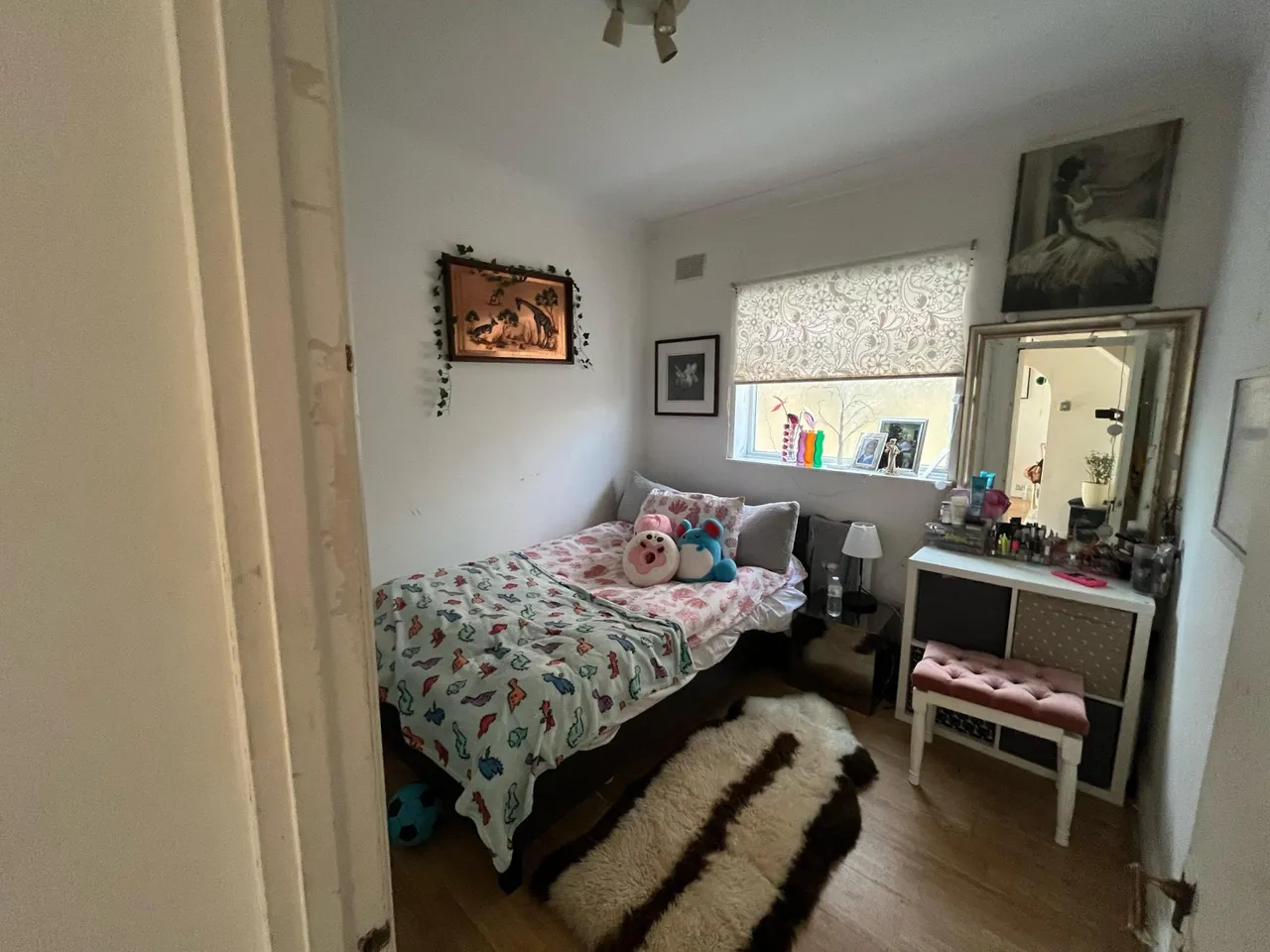 Tudor Gardens, London, NW9, photo 11