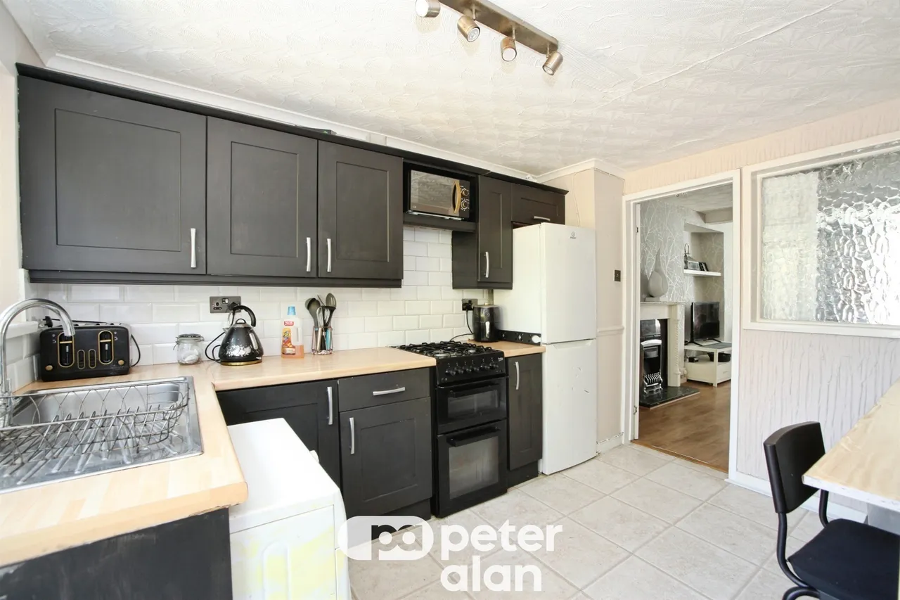 Pritchard Street, Treharris, CF46, photo 8