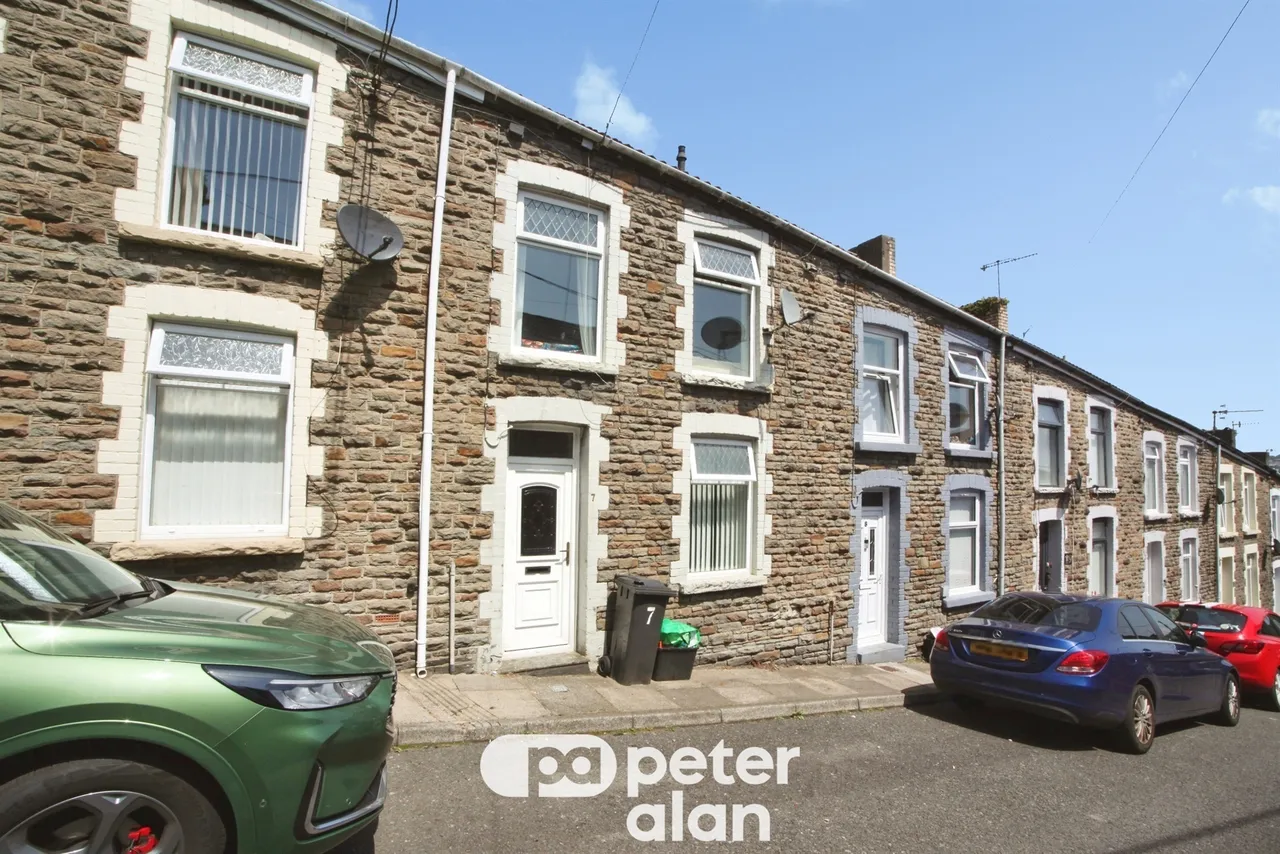 3 bed house for sale, Pritchard Street, Treharris, CF46