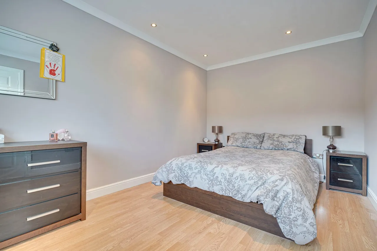 Vine Grove, Gilston, CM20, photo 12