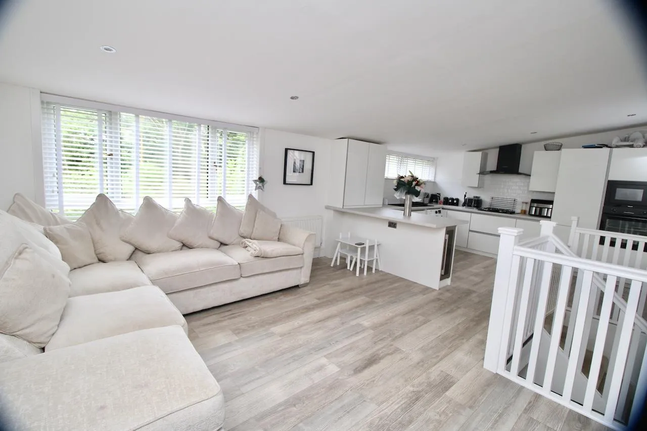 2 bed house for sale — Braeface Road, Seafar, G67 1HN