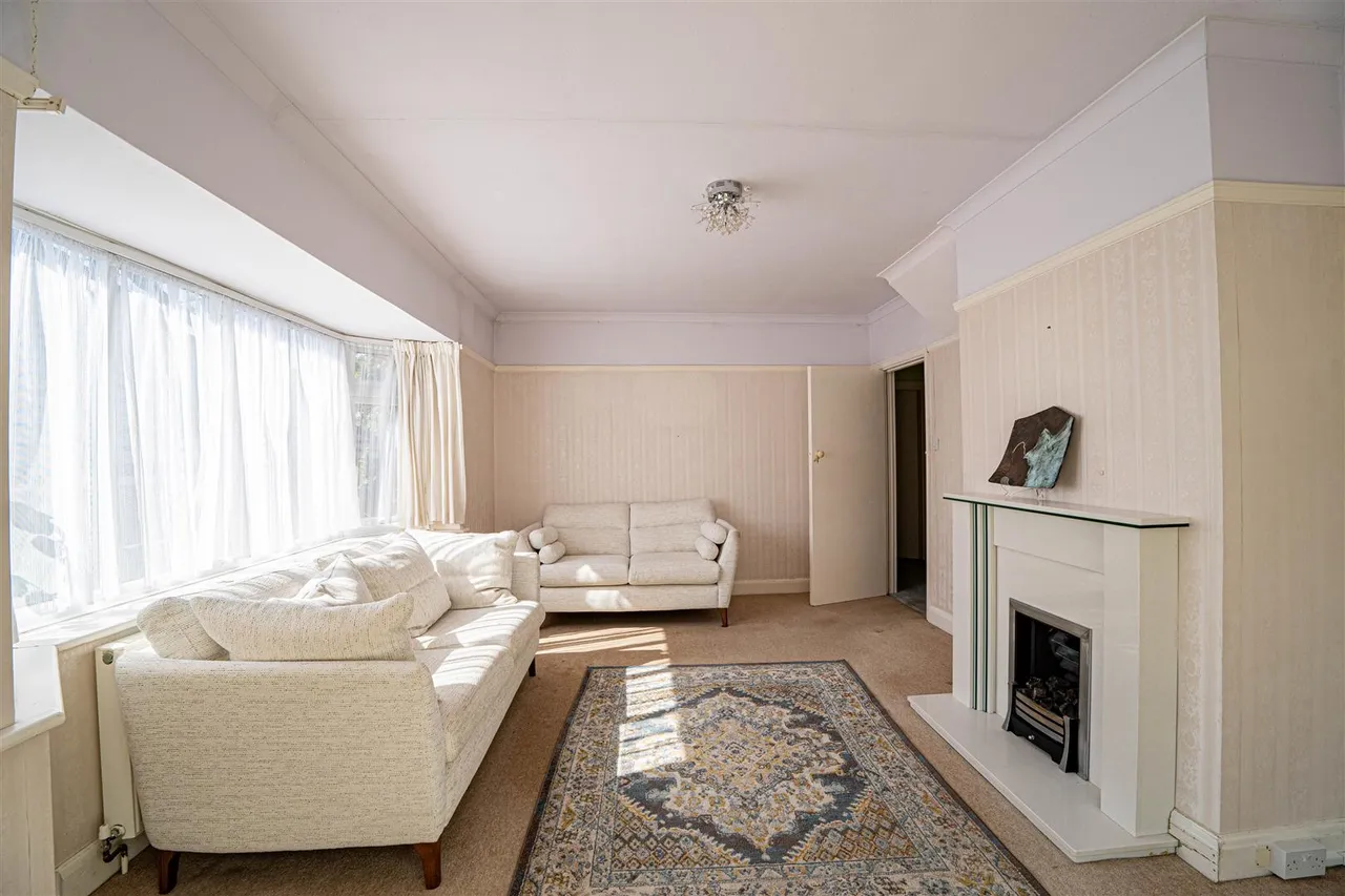 Hoads Wood Road, Hastings, photo 3