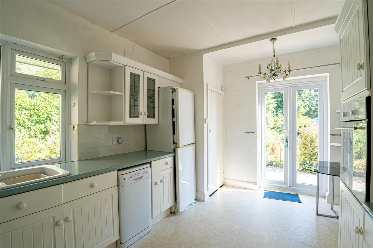 Hoads Wood Road, Hastings, photo 20